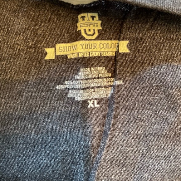 ESPN Iowa Hawkeyes scoop neck tee shirt top size XLarge- dark Heather grey - Picture 6 of 6